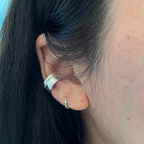 Aveloria earcuff