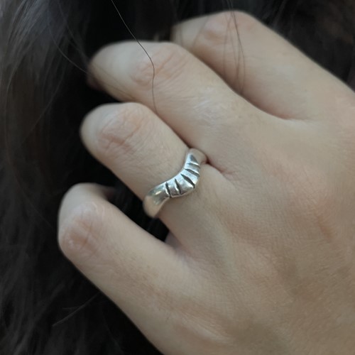 Sun ray ring